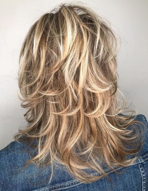 Bronde Shaggy Hairstyle with Feathered Layers Long Shag Hairstyles, 2024 Hairstyles, Modern Shag Haircut, Medium Shag Haircuts, Long Shag Haircut, Long Shag, Shaggy Haircuts, Shag Haircuts, Long Layered Haircuts