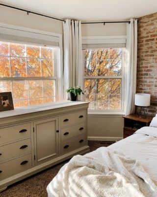 DIY Faux Brick Wall | Sammy On State Bay Window Curtain Ideas, Build A Window Seat, Build A Window, Window Seat Nook, Diy Faux Brick Wall, Living Room Bay Window, Classical Living Room, Bay Window Treatments, Diy Window Seat