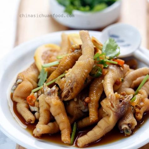 Pickled Chicken, Chicken Feet Recipe, Sichuan Food, Asian Appetizers, Asian Chicken Recipes, Khmer Food, Chicken Menu, Chinese Cooking Wine, Food Video