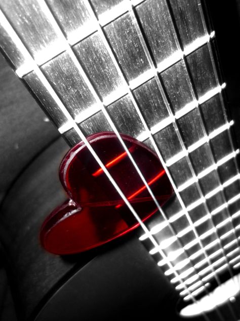 <3 Heart Guitar, Guru Randhawa, My Funny Valentine, Black And White Background, Kinds Of Music, Sound Of Music, Art Accessories, Color Textures, Music Stuff