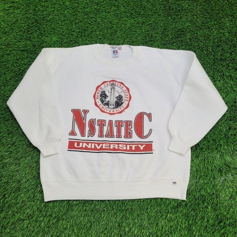 Vintage university sweatshirts for men and women, featuring classic logos and graphic prints 🧥 Perfect for casual or activewear looks! #VintageFashion #UniversityStyle #GraphicPrints 🏫  #eBay #eBaySeller Green Vintage College Sweatshirt, Vintage 80s Clothing, Vintage Yale Sweatshirt, Vintage Long Sleeve College T-shirt, Vintage College Sweatshirts, Collegiate Moisture-wicking Sweatshirt For Sports, Womens White Sweater, Vintage University Sweatshirt, College Sweater