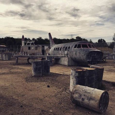 BREAKING - International terrorists have hijacked flight DF777! #paintball #arena #action #scenario Paintball Bunker Ideas, Paintball Field Ideas, Paintball Course Ideas, Paintball Arena, Outdoor Playscapes, Archery Tag, Tactical Paintball, Speedball Paintball, Paintball Field