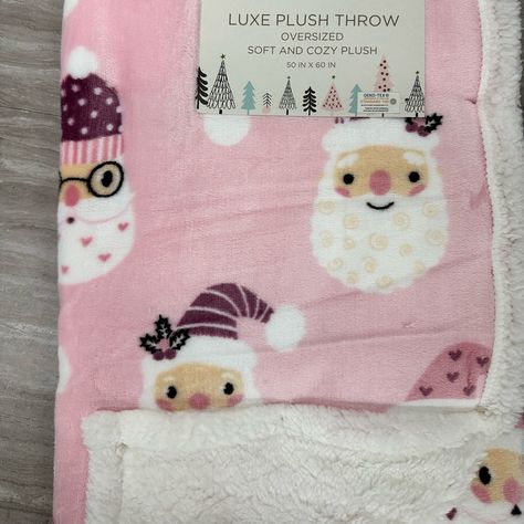 Pink Christmas Oversized Winter Plush Throw Blanket 50x60 Nwt With Santa Pastel Pink Christmas Throw Blanket, Girly Christmas Room Decor, Coquette Pics, Hello Kitty Christmas Tree, Christmas Feels, Cream Throw Blanket, Bedding Pink, Brian Quinn, Textured Throw Blanket