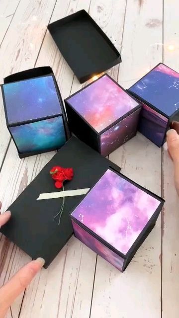 Papertech-Craft on Instagram: "Pop up box 🎁🎁 . . #pop #popart #box #surprise #giftideas #gift #crafts #craftscreation #craftsy #craftsforyou #craftylife #diycrafts #teamwork #papertechfamily #papertechofficial #handmadegifts #handmadecrafts #staycreative DM For Credit" Aesthetic Craft Ideas, Creative Handicraft, Explosion Cards, Aesthetic Craft, Hadiah Diy, Bahasa Jepun, Kraf Kertas, Seni Dan Kraf, Celestial Wedding