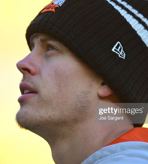 Joe Burrow Beard, Joe Burrow Long Hair, Long Hair Joe Burrow, Joe Burrow Smile, Joe Burrow Baseball, Bengals Joe Burrow, Joe Shiesty, Joe Borrow, Tom Welling