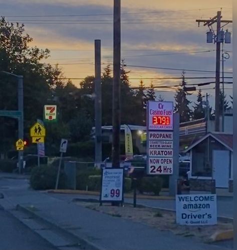 Emmie Aesthetic, Highway Signs, Aesthetic Pictures, Casino, Give It To Me, Beer, Wine, Quick Saves, Pins