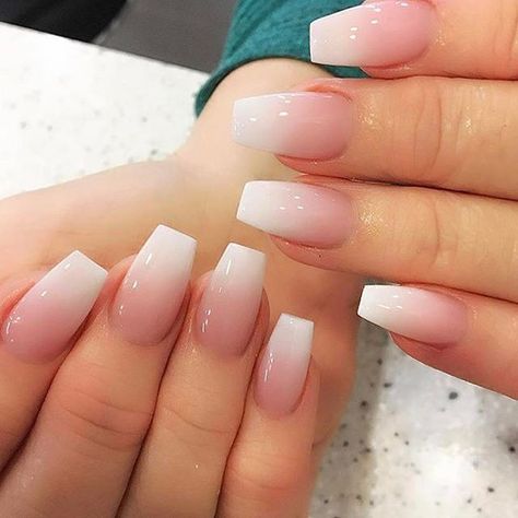 Nail Art Blanc, Matte Make Up, Pink Wedding Nails, Short Coffin Nails Designs, Ombre Nail Art Designs, White Coffin Nails, Nail Jewels, Short Coffin Nails, Wedding Nail