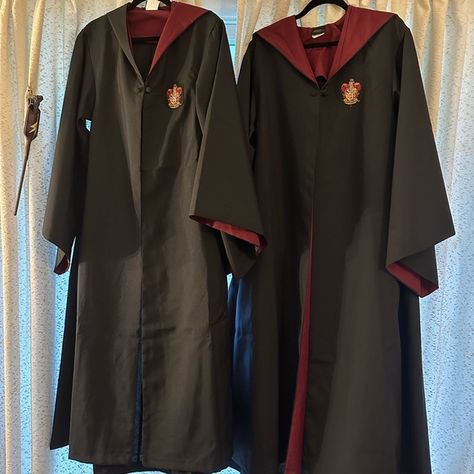 Harry Potter Robe BUNDLE with Interactive wand. Gryffindor Robes, Wand Holster, Harry Potter Gryffindor Robe, Hogwarts Robes, Harry Potter Robes, Harry Potter Style, Harry Potter Outfits, Harry Potter Gryffindor, Harry Potter Diy