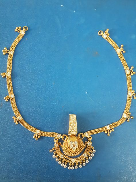 90%rajasthani Bor Gold Jewelry Outfits, Bridal Gold Jewellery Designs, Bridal Gold Jewellery, Jewelry Outfit, Gold Jewellery Design, Jewellery Designs, Gold Jewellery, Gold Jewelry, Jewelry Design