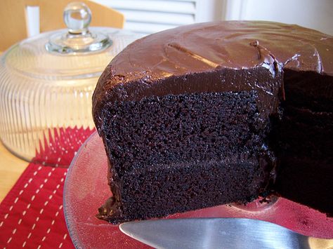 So what gives this recipe such staying power? It’s the oil, says McKinney. “Oil makes a moister cake, and allows it to last a week, whereas a layer cake made with butter becomes dry the next day.” Plus, the hot coffee elevates the cocoa’s depth and complexity. The cake is versatile as well: The batter can be stored in the fridge for several days; stout can be used in place of coffee, it can even be made vegan (McKinney suggests using egg replacement and vanilla soy milk.) And the layers can be Buttermilk Chocolate Cake, Choc Cake, Brownie Desserts, Pure Vanilla, Holiday Snacks, Chocolate Cakes, Whipping Cream, Cupcake Cake, Yummy Sweets