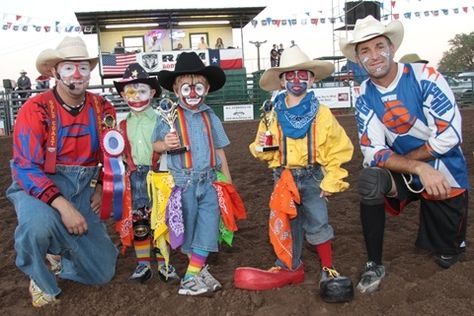 Rodeo Clown Costume, Halloween Costumes Star Wars, Original Halloween Costumes, Rodeo Clown, Clown Halloween Costumes, Rodeo Cowboys, Clown Halloween, Star Wars Costumes, Halloween Costumes Makeup