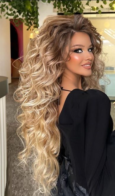 Huge Hair Volume, Glamorous Wedding Hair, Shower Style, Teased Hair, Layered Haircuts For Medium Hair, Curls For Long Hair, Elegant Wedding Hair, Beautiful Curly Hair, Haircuts For Medium Hair