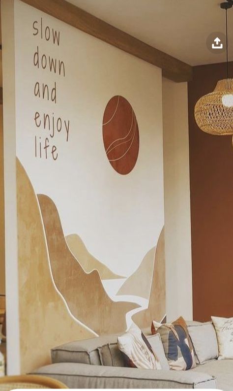 Earth Tones Kitchen, Simple Mural, Ideas Cuarto, Hot Tub Time Machine, Room Wall Painting, Interior Wall Paint, Walls Room, Dining Nook, Graffiti Wall