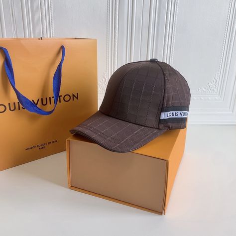 +whats app:86 13705992041 Baseball Cap, Louis Vuitton, Baseball