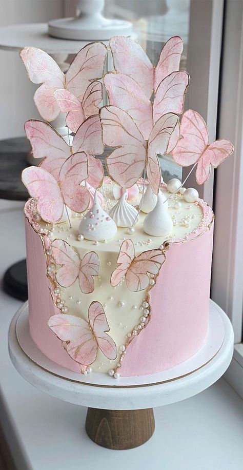 8th birthday cake Ideas | 8 year old birthday cake pictures Old Birthday Cake, 12th Birthday Cake, 8th Birthday Cake, Butterfly Birthday Cakes, Beautiful Cake Designs, Elegant Birthday Cakes, Cake Decorating Frosting, Beautiful Birthday Cakes, Butterfly Cakes