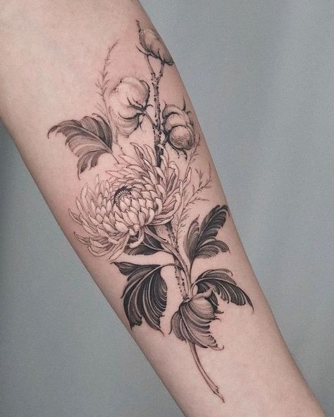 Spinal Tattoo, Mum Tattoo, Peace Tattoos, Chrysanthemum Tattoo, Birth Flower Tattoos, Tattoo Designs And Meanings, Fine Line Tattoos, Beauty Tattoos, Line Tattoos