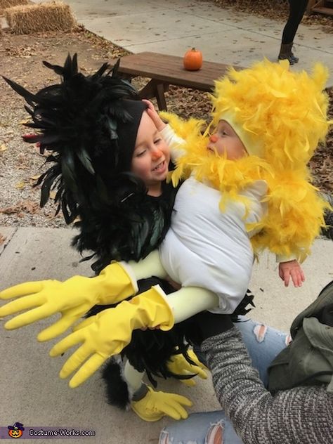 Jaime: My daughter who is 3 is obsessed with chickens. She has a hen that hatched 6 chicks and she spends a lot of her time with the chickens. For Halloween... Mother Hen, Costume Works, 4 Month Olds, Costume Diy, A Chicken, Diy Costumes, My Daughter, Hen, Halloween