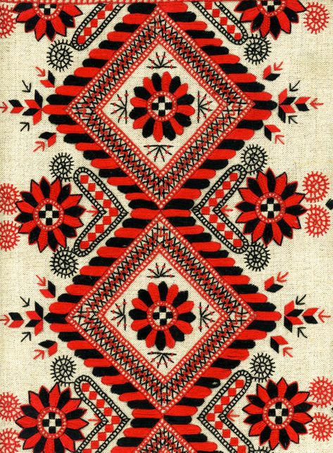 Russian Embroidery, Hungarian Embroidery, Russian Folk Art, Redwork Embroidery, Russian Folk, Folk Embroidery, Embroidery Inspiration, Textile Patterns, Textures Patterns