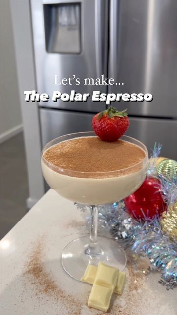 diycocktailguy on Instagram: "Let’s make the Polar Espresso 🍸🍸 Cocktail number 14! Of the 25 cocktails of Christmas! Loving making them for you & hope you have found some inspiration for your own festivities! Ingredients/recipe: In your shaker add: 30mls or 1oz Vodka 60mls or 2oz Baileys 15mls 1/2oz of Espresso 120mls or 4oz White Choc sauce (to make this sauce I melted down about 2 rows of white chocolate with 120mls of light milk over the pot. Make sure you allow to cool before serving) T Polar Express Cocktail, Alcoholic Coffee Drinks, Coffee With Alcohol, Coffee Filter Crafts, Coffee Filter Flowers, White Choc, Fancy Cocktails, Themed Drinks, Vodka Drinks