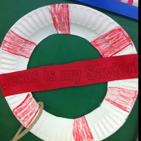 Use a real plate possibly..... Paper plate life preserver Vbs Shipwrecked, Ocean Journal, Shipwrecked Vbs, Vacation Bible School Craft, Youth Bible Study, Summer Camp Themes, Summer Safety, Bible Story Crafts, Vbs 2024