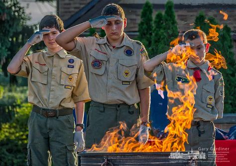 Flag Retirement Ceremonies - Boy Scouts salute before starting the lowering of US flags into a fire pit during flag retirement ceremonies on Flag Day at First Responders Park in Westerville. My Final Photo for June 14, 2017.  - http://bit.ly/2riUKKj Flag Retirement Ceremony Scouts, Flag Retirement Ceremony, Scout Salute, Retirement Ceremony, Us Flags, Flag Day, First Responders, Photo A Day, Boy Scouts