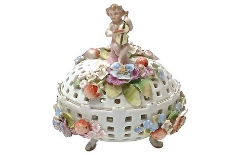 Playing The Violin, Johnny And June, Painted Florals, Castles Interior, Dresden Porcelain, The Violin, Office Furniture Modern, Antique Porcelain, Jar Lids