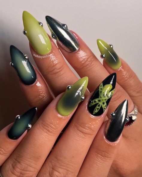 inspo: @lilacdieselnails 💚 @functionofvex (code AMBZ10) - black void - heavy metals chrome palette - gelly gum glue - aura melt {french kiss + groove} - angled pigment brush + + + + #nails #fallnails #airbrushnails #pigmentnails #chromenails #fallnails #nailinspo #gelxnails #gelxinspo Green And Chrome Nails, Green Y2k Nails, Chrome Palette, Green Aura Nails, Aura Nails, Green Y2k, Airbrush Nails, Green Chrome, Y2k Nails