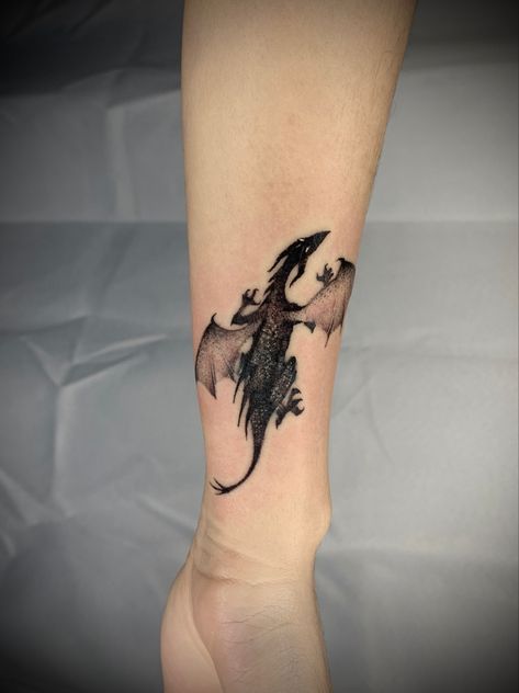 Maleficent dragon-cover up tattoo- by Faisal Al-lami  @tattoo.sal ——- #dallastattooartist #dallastattoos #art #drawing #inked #dragontattoo #coveruptattoo #tattoomodels #inkedgirls #sleevetattoo #microrealism #microtattoo #smalltattoo #drawing #blackandgreytattoo #wings Maleficent Tattoo Design, Maleficent Wings Tattoo, Maleficent Dragon Tattoo, Malificent Tattoo Design, Maleficent Tattoos, Maleficent Tattoo, Maleficent Wings, Maleficent Dragon, Raven Tattoo