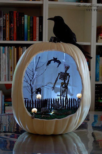 Up Your Pumpkin Game with These 6 Diorama Projects Spooky Skeleton Scene Create a spooky skeleton scene that seamlessly transforms from day to night with this easy DIY. Nature Crafting, Pumpkin Diorama, Halloween Shadow, Halloween Diorama, Deco Halloween, Nail Art Halloween, Easy Diy Halloween Decorations, Halloween Fest, Casa Halloween