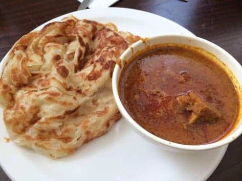 Roti Canai Curry Sauce Recipe, Suriname Recipes, Roti Canai Recipe, Curry Sauce Recipe, Dhal Curry, Roti Canai, Roti Recipe, Malaysian Food, The Lover