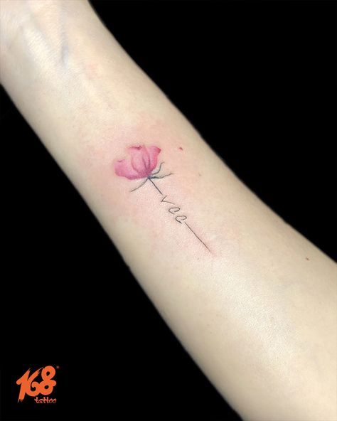 Flower Tattoo With Initials, Mums Tattoo, Tattoo With Initials, Kids Initial Tattoos, Small Flower Tattoo, Mum Tattoo, Tattoo On Wrist, Pretty Flower Tattoos, Flower Wrist Tattoos