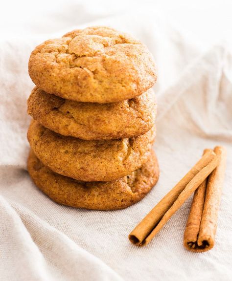 Pumpkin Donut Muffins, Pumpkin Snickerdoodle Cookies, Blueberry Crumble Pie, Snicker Doodles, Pumpkin Snickerdoodles, Pie Crumble, Snickerdoodle Cookies, Blueberry Crumble, Pumpkin Bars