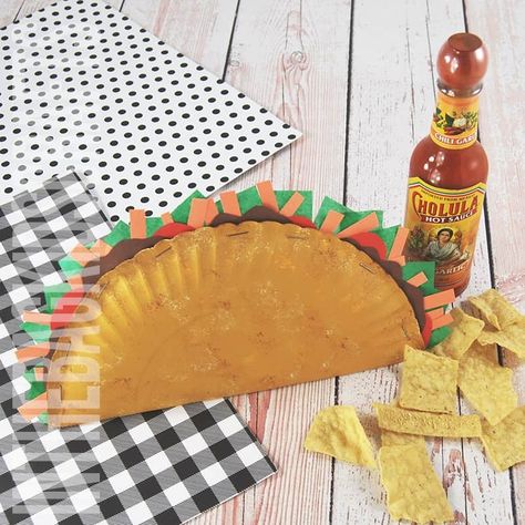 Paper Plate Taco Craft for Kids • In the Bag Kids' Crafts Taco Craft, Taco Crafts, Mexico Crafts, Watermelon Crafts, Kindergarten Craft, Dragons Love Tacos, Green Tissue Paper, Preschool Craft, Percussion Instrument