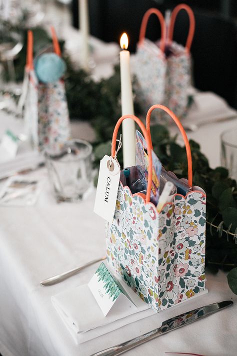 Favour Goodie Bags Orleans House Gallery Wedding My Beautiful Bride Photography #favours #weddingfavours #wedding Favour Bags Ideas, Spa Cafe, Wedding Favour Bags, Snowy City, Wedding Goodie Bags, Wedding Favour Ideas, Wedding Favor Gift Bags, Suit Supply, Favour Ideas