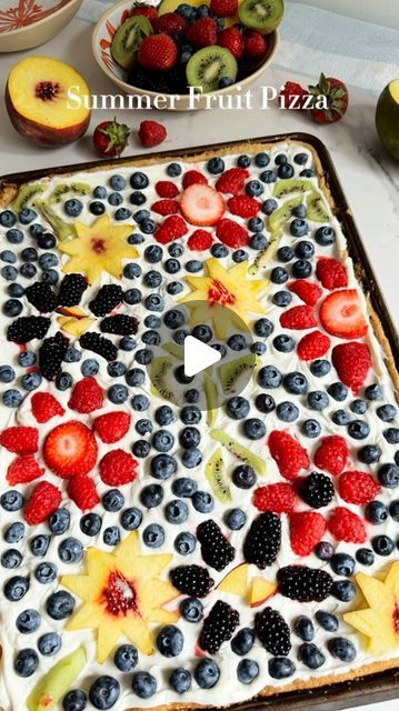 Lauren Williams on Instagram: "🌸🫐🪻🍑🌼🥝🍓  Summertime fruit pizza, just because.   #fruitpizza #fruitdessert #aesthetic #fruit #summerdessert #yum #easydessert #sweets" Fruit Pizza Birthday Cake, Pizza Birthday Cake, Lauren Williams, Pizza Birthday, Aesthetic Fruit, 3 Cake, Fruit Pizza, Party Stuff, Fruit Desserts