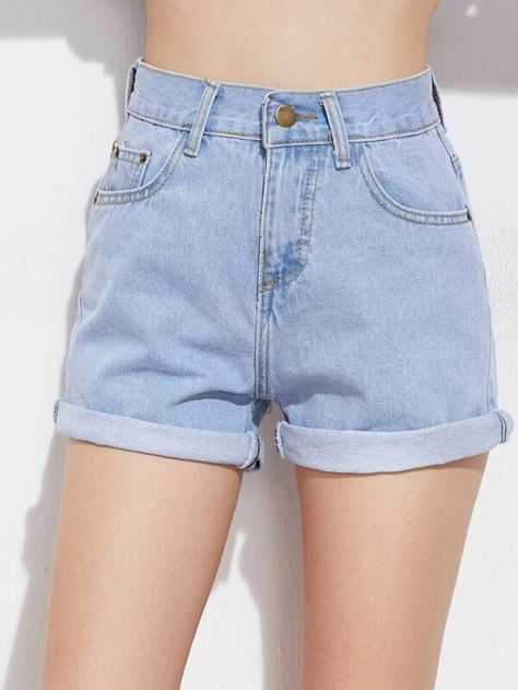 20 Wardrobe Essentials Every College Girl Must Own - Society19 Extreme Ripped Jeans, College Wardrobe, Denim Shorts Outfit, Tokyo Street Fashion, Burgundy Jeans, Summer Shorts Outfits, Cuffed Denim Shorts, Mom Jeans Shorts, Outfit Jeans