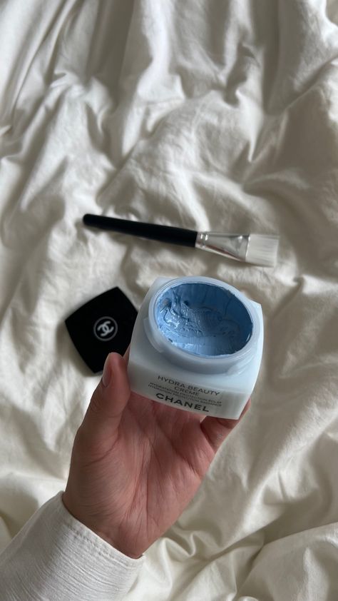 Blue Cosmetic Aesthetic, Cosmetic Aesthetic, Blue Cosmetic, Diy Body Care, Beauty Care Routine, Vogue Beauty, Chanel Makeup, Christmas Feeling, Classy Aesthetic