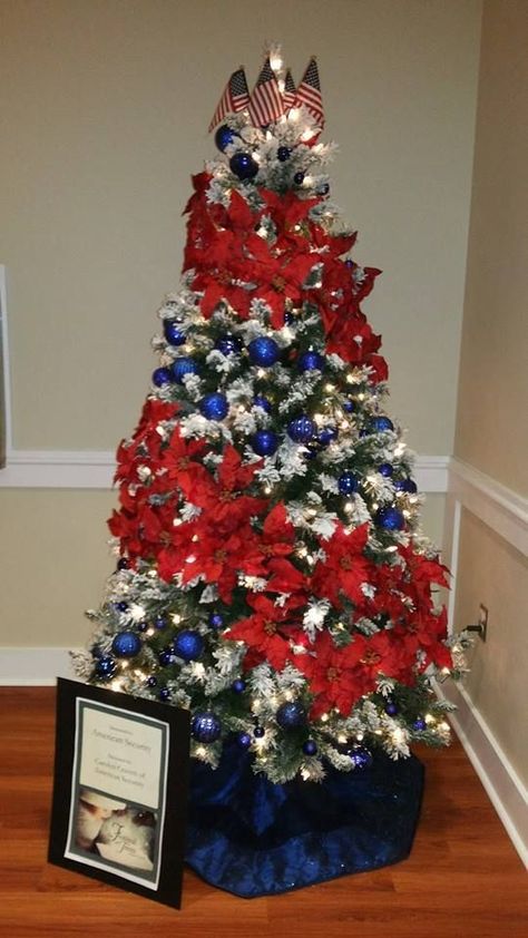 Red White And Blue Christmas, Simple Christmas Tree Decorations, White And Blue Christmas, Patriotic Christmas Tree, Military Christmas, Patriotic Christmas, Blue Christmas Tree, Unique Christmas Trees, Simple Christmas Tree