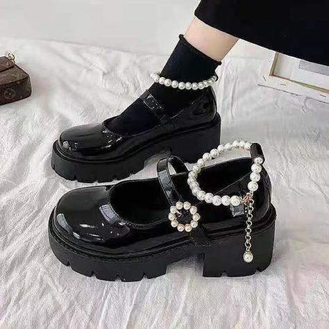 Shipping: Worldwide Express Shipping AvailableDelivery time: 7-15Days Fast ShippingReturns: Fast refund, 100% Money Back Guarantee.Brand Name: SHANPAOrigin: Mainland ChinaUpper Material: PUToe Shape: Round ToeWith Platforms: YesPlatform Height: 0-3cmHeel Height: Med (3cm-5cm)Heel Type: Square heelPump Type: Mary JanesStyle: British StyleFashion Element: PearlSeason: Spring/AutumnOutsole Material: Rubberis_handmade: YesPattern Type: SolidInsole Material: PUOccasion: CasualModel Number: 1002LOGend Streamer Dr, Ladies Footwear, Pearl Decorations, Kawaii Shoes, Women Platform Shoes, Womens Mary Janes, Ootd Ideas, Platform Mary Janes, Cute Sneakers