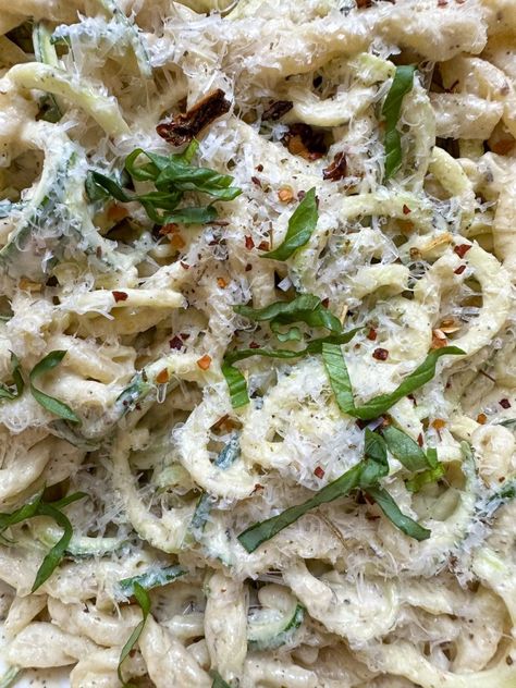 Boursin Pasta Recipe, Cheesy Pasta Sauce, Baked Boursin, Whipped Cottage Cheese, Pasta With Zucchini, Zucchini Pasta Recipes, Spinach And Bacon, Cream Cheese Pasta, Creamy Pasta Sauce