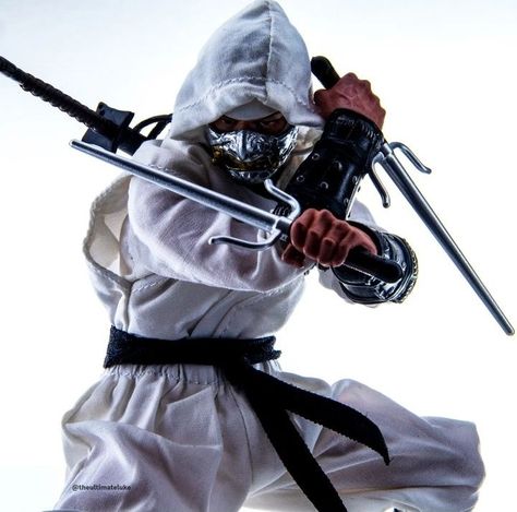 Ninja Pose Reference, Nunchucks Poses, Ninja Reference, Ninja Poses, Ninja Pose, Martial Arts Fashion, Ninja Tattoo, Action Pose Reference, Shadow Warrior