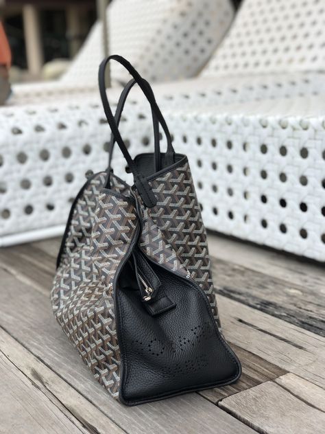 Goyard Pouch, 2022 Handbag, Bag Goyard, Designer Work Bag, Goyard Tote Bag, Goyard Handbags, Hang Bag, Goyard Tote, Luxury Tote Bags