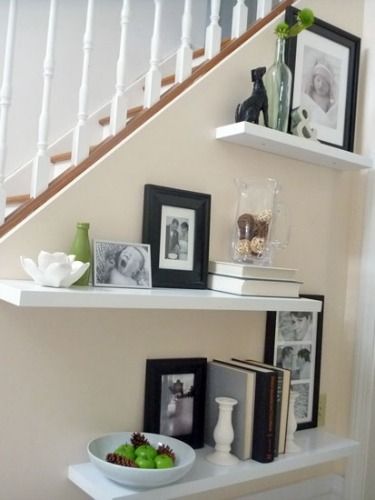 Ideas for Floating Shelves - Floating Shelf Styles تحت الدرج, Home Office Computer Desk, Regal Design, Stair Case, Diy Casa, Decorating Shelves, Estantes Flotantes, Natural Home Decor, Cool Ideas