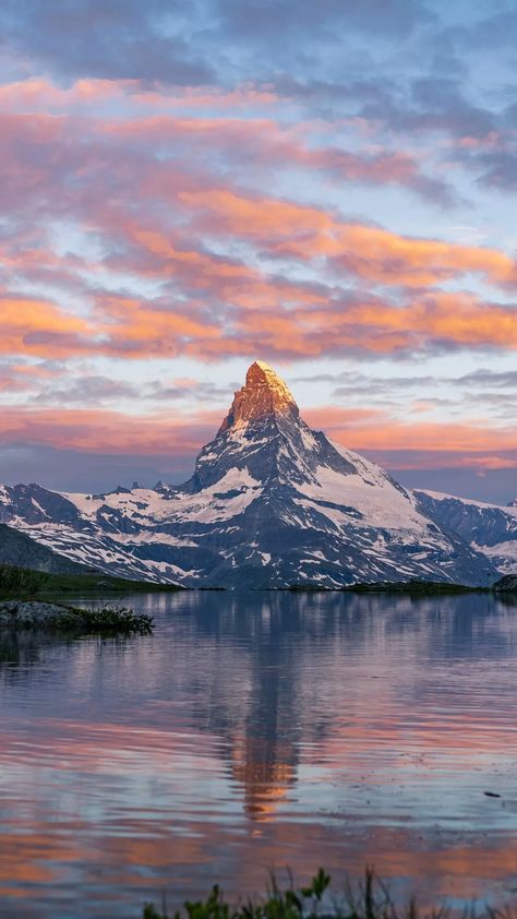 Kailash Mountain, Mountain Landscape Photography, Rose Gold Wallpaper, Flower Painting Canvas, Canvas Painting Tutorials, Mountain Wallpaper, Zermatt, Coffee Art, Mountain Landscape