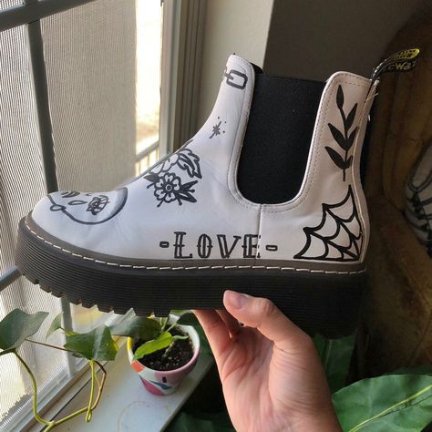 Hand Painted Boots Diy, Painted Doc Martens, Doc Marten Boots, Doc Marten Boot, Waterproof Paint, Doc Marten, Shoe Ideas, Ellie Williams, White Platform