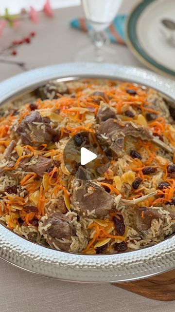 Marium Rizwan on Instagram: "The moist and appetizing Afghani Kabuli Pulao is perfect for a family dinner!  Tender Chicken, soft Carrots & sweet Raisins give this a flavorful taste ☺️  It’s perfect for Eid ul Adha or dinner  🌟Recipe is uploaded on my Youtube Channel or Click the link in the bio !  _____ 🌸Follow @mariumsfoodchannel   ➡️Link in bio for more Recipes!  🤍Like I Save & Share _____  #kabulipulao #muttonpulao #afghanipulao #pulao #eiduladha  #kabuli #foryou #foryoupage #instareels #food #viral #foodvideos #recipes #afghanistan #lunch #tastyfood #foodlover #fyp #reelsviral #instareels #reelsindia #trendingreels #trends #foodphotographer #iphonephoto #foodstyling" Kabuli Pulao Afghanistan, Soft Carrots, Carrots Sweet, Pulao Recipe, Eid Ul Adha, Tender Chicken, More Recipes, Chicken Tenders, Photographing Food