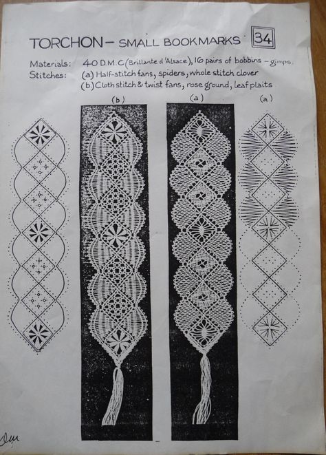 Bobbin Lace Tutorial, Bruges Lace, Bobbin Lacemaking, Lace Inspiration, Lace Trees, Lace Weave, Bobbin Lace Patterns, Lace Crafts, Lace Heart