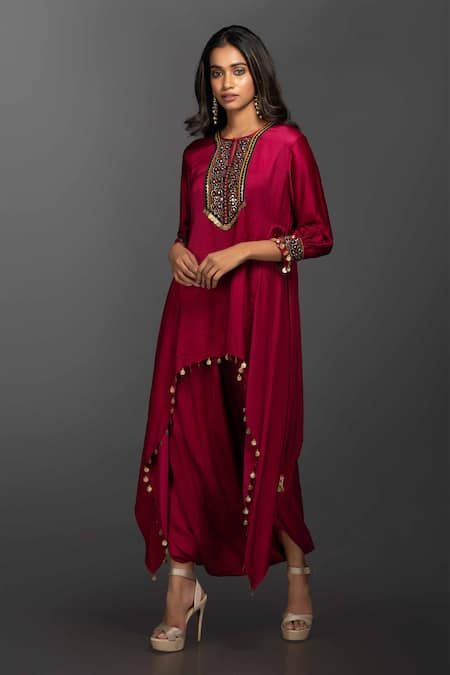 Buy Pink Satin Silk Embroidery Round Kurta And Dhoti Skirt Set For Women by Prahnaaya Online at Aza Fashions. Dhoti Skirt, Dupatta Designs, Cloth Designs, Red Dupatta, Lace Kaftan, Asymmetric Tunic, Coord Sets, Kaftan Designs, Suit Outfit