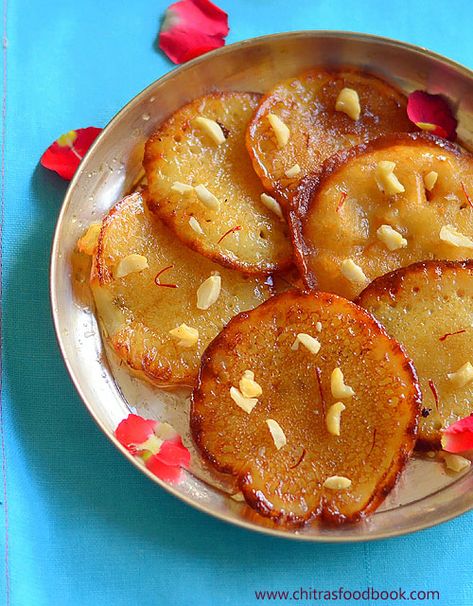 Chitra's Food Book: Mawa Malpua Recipe -  Instant Malpua Recipe Step B... Best Indian Dessert Recipes, Malpua Recipe, Indian Dessert, Sweet Dishes Recipes, Indian Dessert Recipes, Indian Sweet, Indian Desserts, Indian Snack Recipes, Indian Sweets