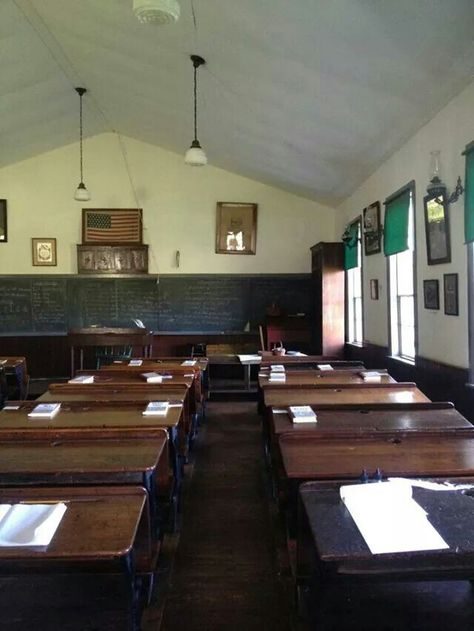 Muddy creek school 1930s Boarding School Aesthetic, Nevermore Classroom, Vintage School Classroom, French Classroom Aesthetic, Private School Classroom Aesthetic, British Boarding School Dorm, Boarding School Classroom, Vintage School Aesthetic, French Boarding School